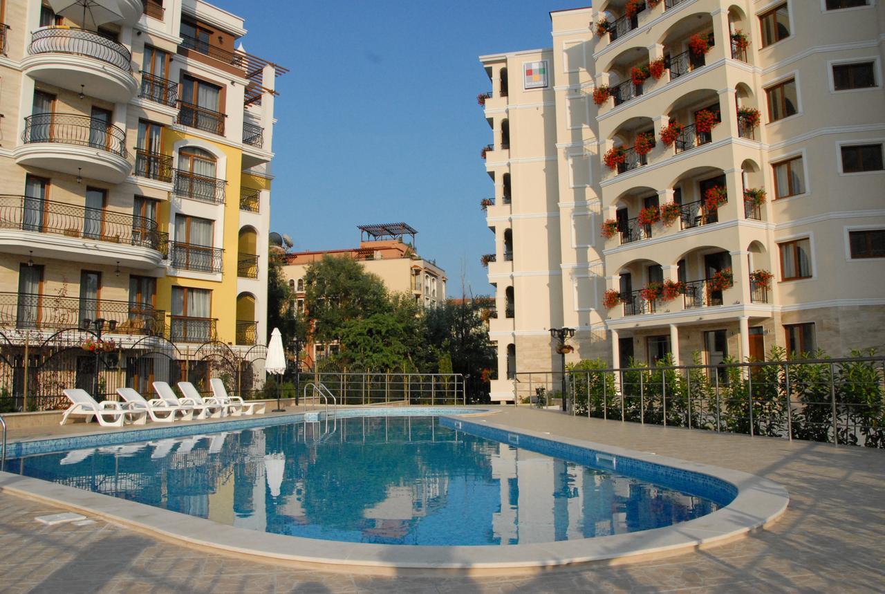 ساني بيتش Hotel Seasons 3 المظهر الخارجي الصورة
